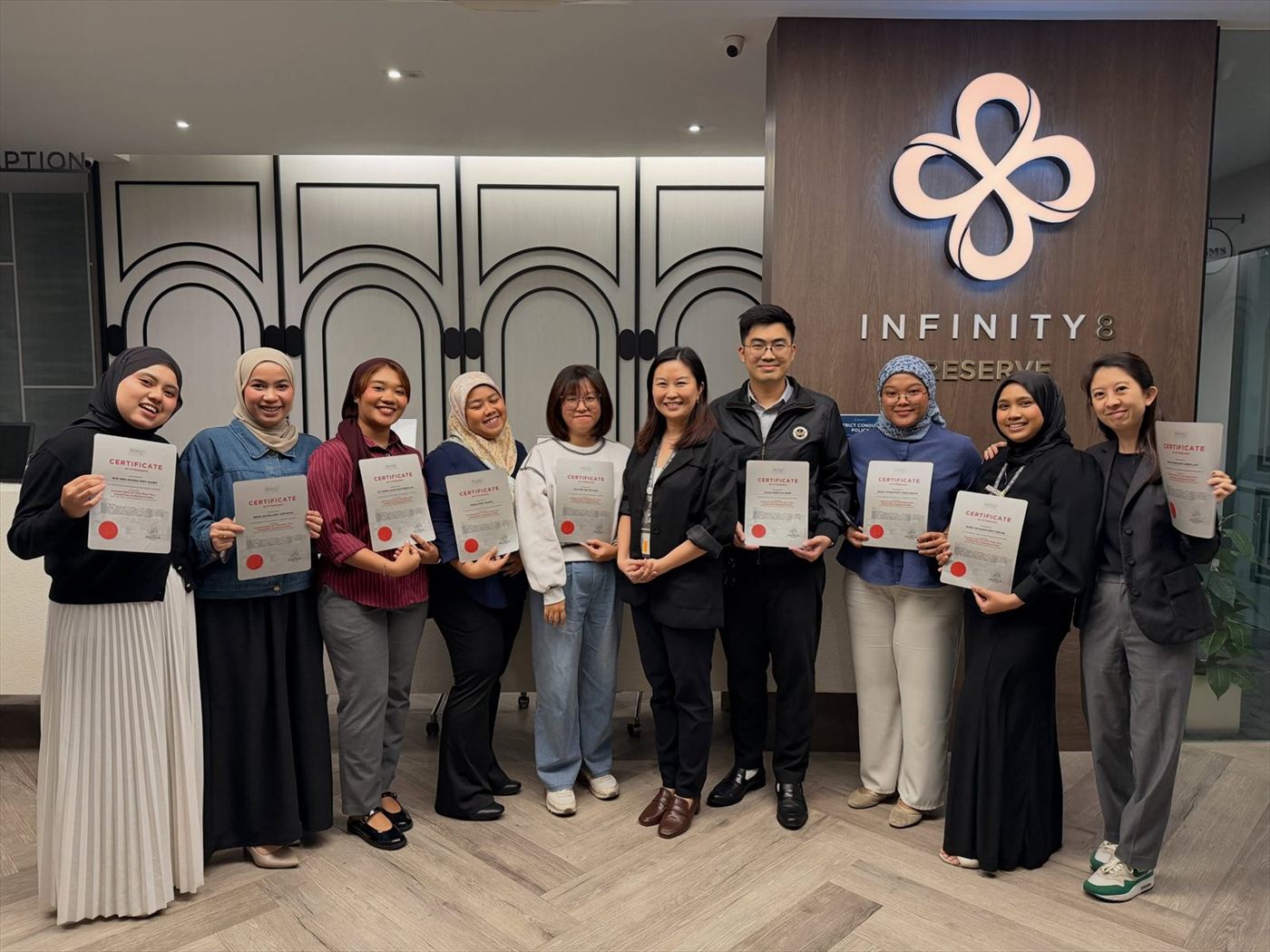 Participants with certificates at the Johor Bahru PR & MarCom programme